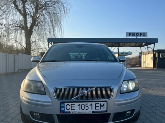 Вольво В50, объемом двигателя 1.6 л и пробегом 221 тыс. км за 5700 $, фото 1 на Automoto.ua