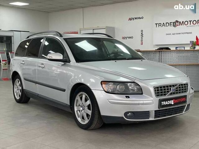 Вольво В50, объемом двигателя 2 л и пробегом 400 тыс. км за 4690 $, фото 1 на Automoto.ua