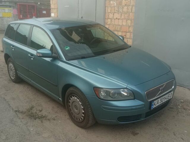 Вольво V50, об'ємом двигуна 1.6 л та пробігом 250 тис. км за 6500 $, фото 1 на Automoto.ua