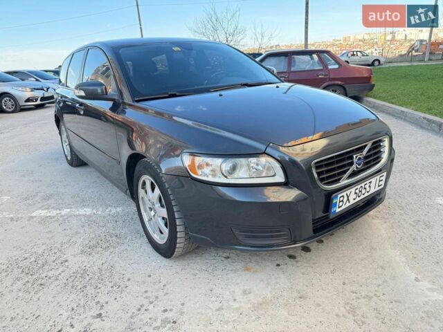 Вольво В50, объемом двигателя 2 л и пробегом 252 тыс. км за 7300 $, фото 1 на Automoto.ua