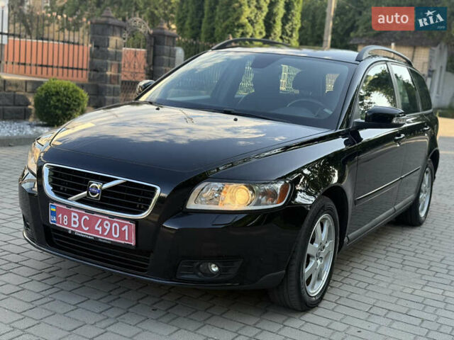 Вольво В50, объемом двигателя 1.6 л и пробегом 190 тыс. км за 5799 $, фото 1 на Automoto.ua