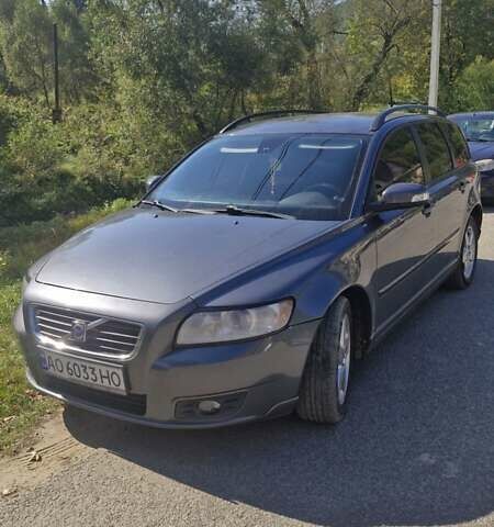 Вольво В50, объемом двигателя 2 л и пробегом 376 тыс. км за 7500 $, фото 1 на Automoto.ua