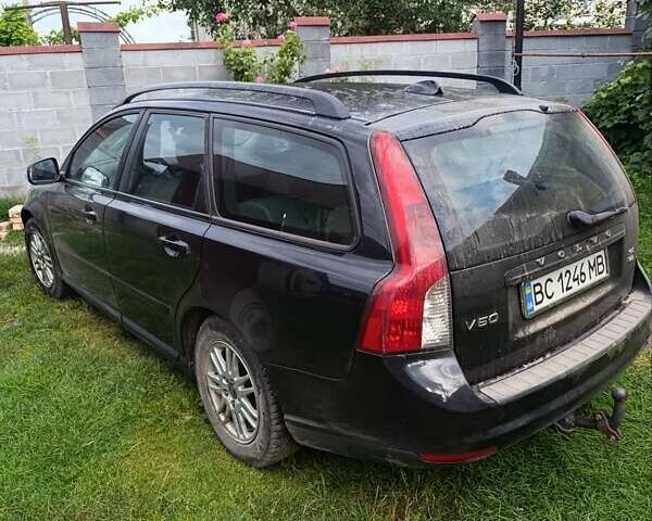 Вольво В50, объемом двигателя 1.6 л и пробегом 455 тыс. км за 6000 $, фото 1 на Automoto.ua