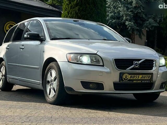 Вольво В50, объемом двигателя 1.6 л и пробегом 275 тыс. км за 6390 $, фото 1 на Automoto.ua