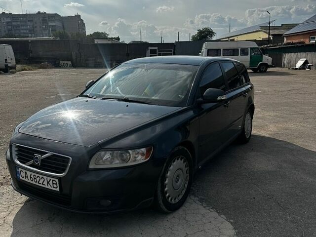 Вольво V50, об'ємом двигуна 1.6 л та пробігом 230 тис. км за 6700 $, фото 1 на Automoto.ua