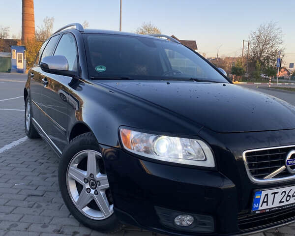 Вольво V50, об'ємом двигуна 2 л та пробігом 245 тис. км за 7500 $, фото 1 на Automoto.ua