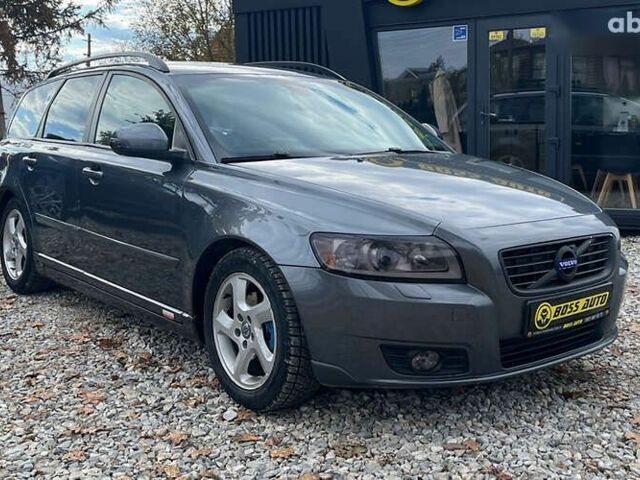 Вольво V50, об'ємом двигуна 1.6 л та пробігом 246 тис. км за 8600 $, фото 1 на Automoto.ua