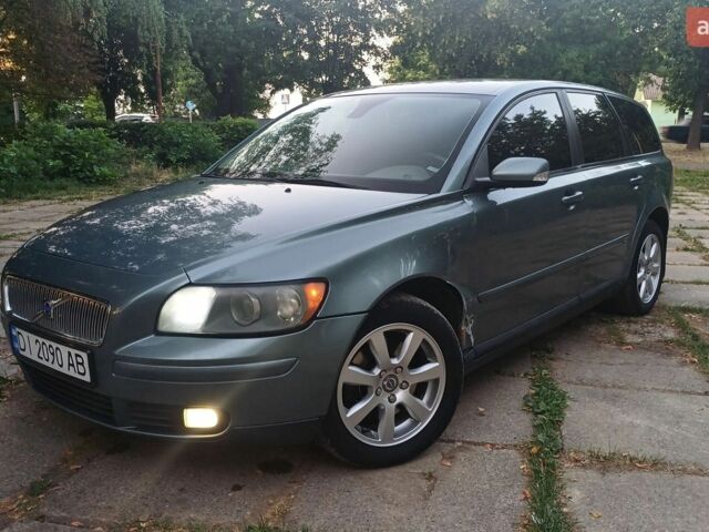 Сірий Вольво V50, об'ємом двигуна 2 л та пробігом 284 тис. км за 4699 $, фото 1 на Automoto.ua