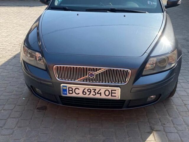 Сірий Вольво V50, об'ємом двигуна 2 л та пробігом 263 тис. км за 6400 $, фото 1 на Automoto.ua