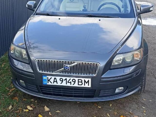 Сірий Вольво V50, об'ємом двигуна 1.8 л та пробігом 267 тис. км за 6500 $, фото 1 на Automoto.ua