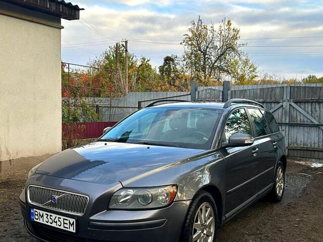 Сірий Вольво V50, об'ємом двигуна 2 л та пробігом 413 тис. км за 6500 $, фото 1 на Automoto.ua