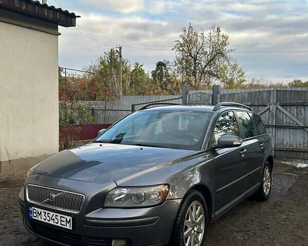 Серый Вольво В50, объемом двигателя 2 л и пробегом 408 тыс. км за 6700 $, фото 1 на Automoto.ua