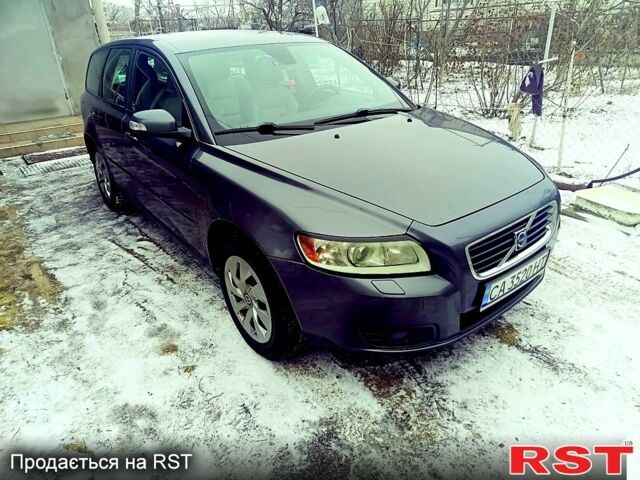 Сірий Вольво V50, об'ємом двигуна 1.6 л та пробігом 35000 тис. км за 5200 $, фото 1 на Automoto.ua