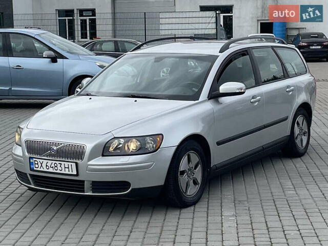 Сірий Вольво V50, об'ємом двигуна 1.6 л та пробігом 234 тис. км за 5500 $, фото 1 на Automoto.ua