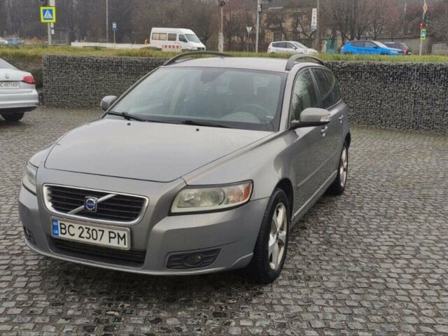 Сірий Вольво V50, об'ємом двигуна 1.56 л та пробігом 309 тис. км за 4900 $, фото 1 на Automoto.ua