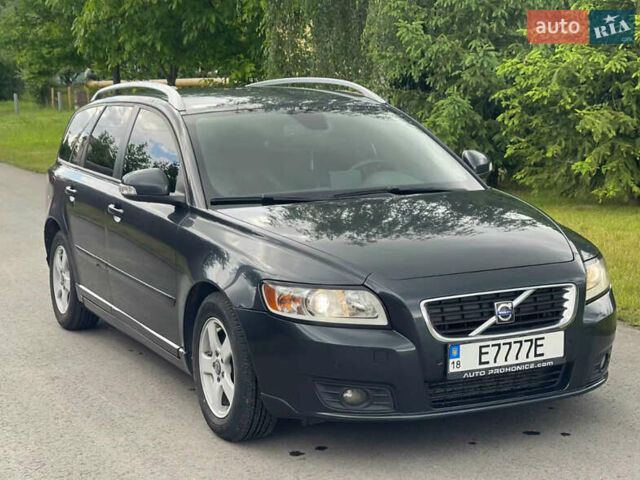 Сірий Вольво V50, об'ємом двигуна 1.6 л та пробігом 293 тис. км за 5799 $, фото 1 на Automoto.ua
