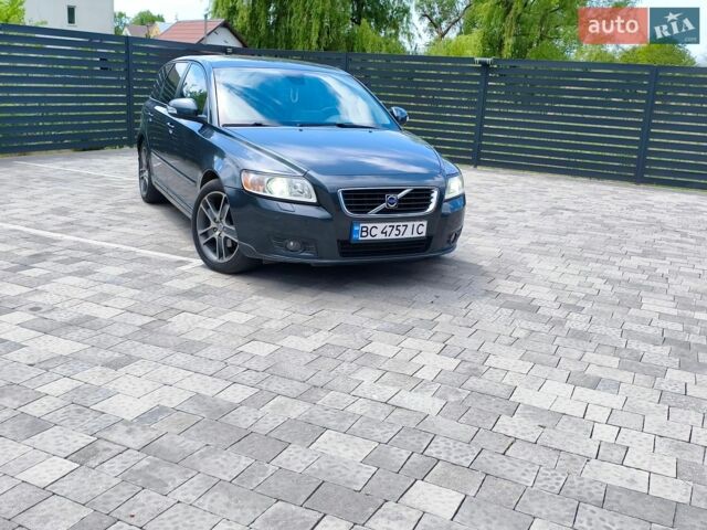 Сірий Вольво V50, об'ємом двигуна 1.6 л та пробігом 260 тис. км за 7200 $, фото 1 на Automoto.ua
