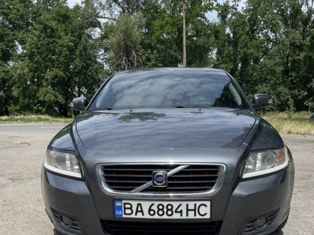 Сірий Вольво V50, об'ємом двигуна 1.6 л та пробігом 223 тис. км за 7125 $, фото 1 на Automoto.ua