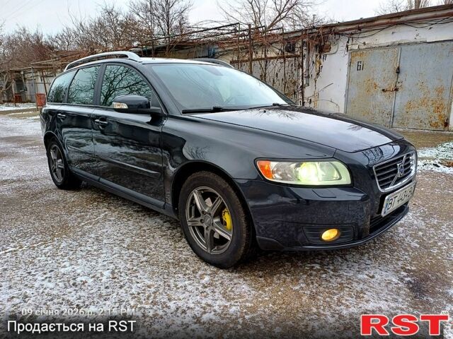 Сірий Вольво V50, об'ємом двигуна 1.6 л та пробігом 299 тис. км за 5888 $, фото 1 на Automoto.ua