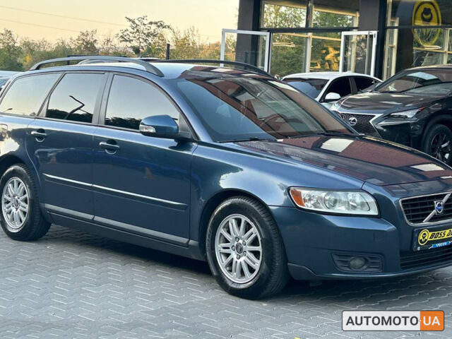 Сірий Вольво V50, об'ємом двигуна 1.6 л та пробігом 228 тис. км за 7500 $, фото 1 на Automoto.ua