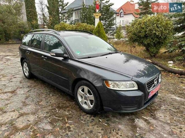 Сірий Вольво V50, об'ємом двигуна 1.6 л та пробігом 265 тис. км за 6900 $, фото 1 на Automoto.ua