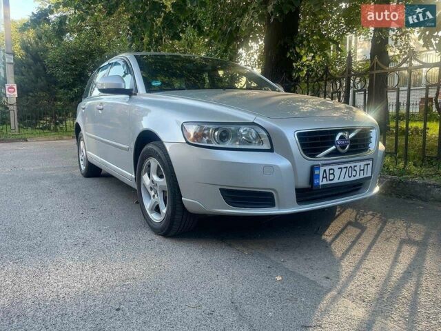 Сірий Вольво V50, об'ємом двигуна 2 л та пробігом 259 тис. км за 9550 $, фото 1 на Automoto.ua