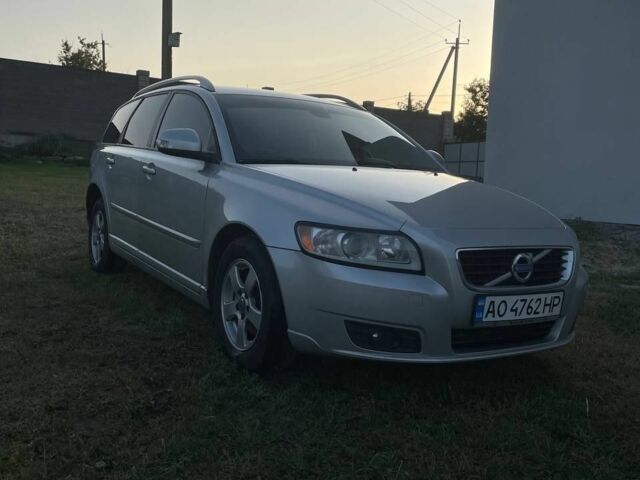Сірий Вольво V50, об'ємом двигуна 1.6 л та пробігом 220 тис. км за 8300 $, фото 1 на Automoto.ua