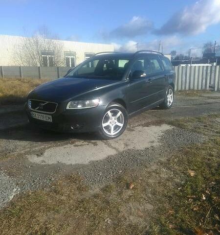 Серый Вольво В50, объемом двигателя 1.6 л и пробегом 295 тыс. км за 5800 $, фото 1 на Automoto.ua