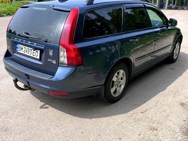 Сірий Вольво V50, об'ємом двигуна 1.6 л та пробігом 380 тис. км за 6500 $, фото 1 на Automoto.ua