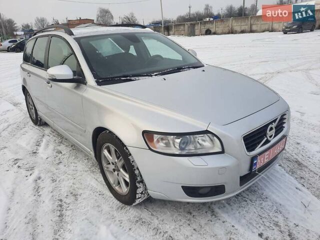Сірий Вольво V50, об'ємом двигуна 1.6 л та пробігом 221 тис. км за 8199 $, фото 1 на Automoto.ua