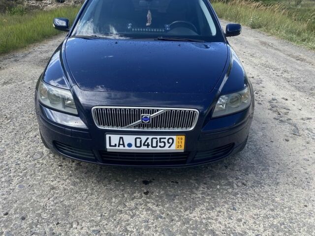 Синій Вольво V50, об'ємом двигуна 0 л та пробігом 272 тис. км за 2450 $, фото 1 на Automoto.ua
