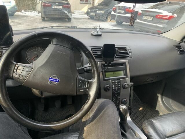 Синій Вольво V50, об'ємом двигуна 2 л та пробігом 3 тис. км за 2500 $, фото 1 на Automoto.ua
