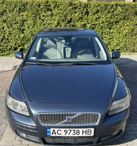 Синій Вольво V50, об'ємом двигуна 2 л та пробігом 322 тис. км за 6000 $, фото 1 на Automoto.ua