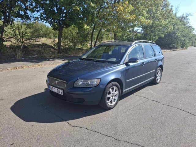 Синій Вольво V50, об'ємом двигуна 1.6 л та пробігом 350 тис. км за 3100 $, фото 1 на Automoto.ua