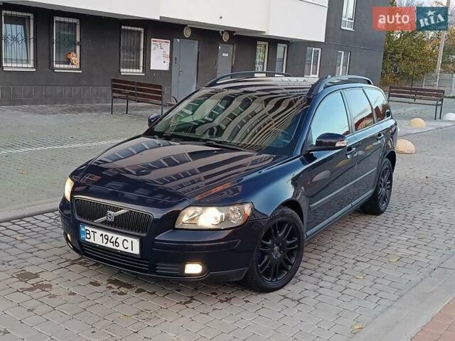 Синій Вольво V50, об'ємом двигуна 1.6 л та пробігом 233 тис. км за 5000 $, фото 1 на Automoto.ua