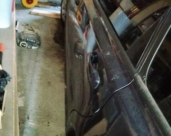 Синий Вольво В50, объемом двигателя 1.56 л и пробегом 350 тыс. км за 6000 $, фото 1 на Automoto.ua