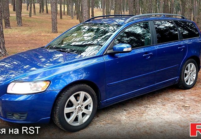 Синий Вольво В50, объемом двигателя 2 л и пробегом 0 тыс. км за 6700 $, фото 1 на Automoto.ua