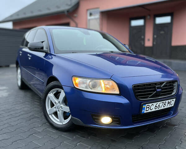 Синій Вольво V50, об'ємом двигуна 1.56 л та пробігом 292 тис. км за 6700 $, фото 1 на Automoto.ua