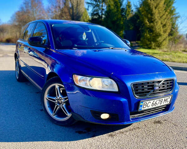 Синий Вольво В50, объемом двигателя 1.56 л и пробегом 291 тыс. км за 7000 $, фото 1 на Automoto.ua