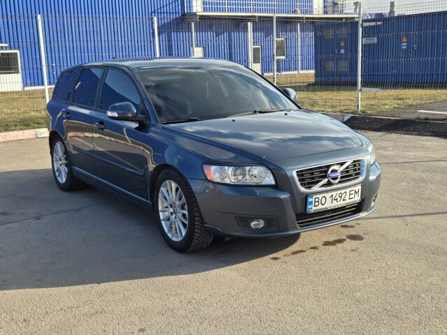 Синій Вольво V50, об'ємом двигуна 1.6 л та пробігом 239 тис. км за 7899 $, фото 1 на Automoto.ua