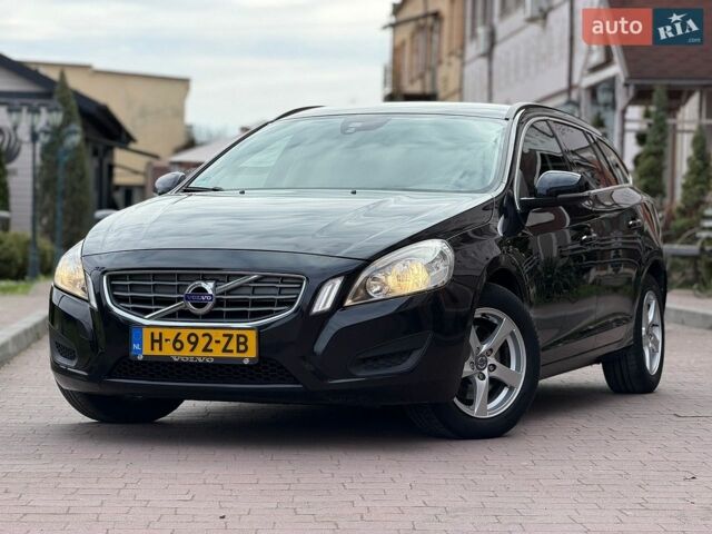 Чорний Вольво B60, об'ємом двигуна 1.56 л та пробігом 275 тис. км за 8150 $, фото 1 на Automoto.ua