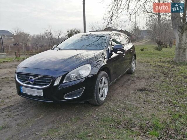 Чорний Вольво B60, об'ємом двигуна 1.56 л та пробігом 360 тис. км за 9000 $, фото 1 на Automoto.ua