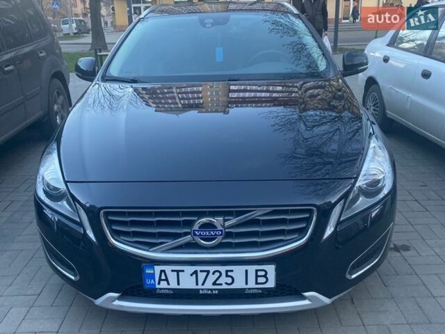 Чорний Вольво B60, об'ємом двигуна 1.98 л та пробігом 283 тис. км за 10200 $, фото 1 на Automoto.ua