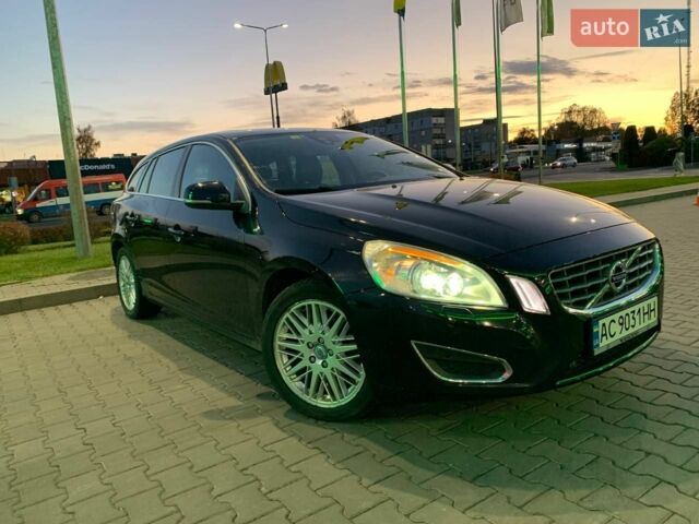 Чорний Вольво B60, об'ємом двигуна 1.98 л та пробігом 265 тис. км за 10600 $, фото 1 на Automoto.ua