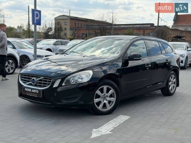 Черный Вольво B60, объемом двигателя 1.56 л и пробегом 271 тыс. км за 8900 $, фото 1 на Automoto.ua