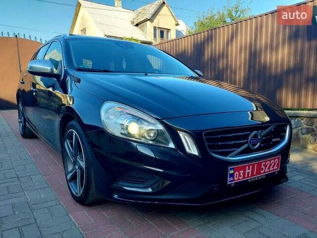 Черный Вольво B60, объемом двигателя 1.98 л и пробегом 272 тыс. км за 11777 $, фото 1 на Automoto.ua