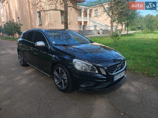 Чорний Вольво B60, об'ємом двигуна 1.98 л та пробігом 214 тис. км за 14200 $, фото 1 на Automoto.ua