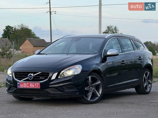 Черный Вольво B60, объемом двигателя 2.4 л и пробегом 249 тыс. км за 12199 $, фото 1 на Automoto.ua