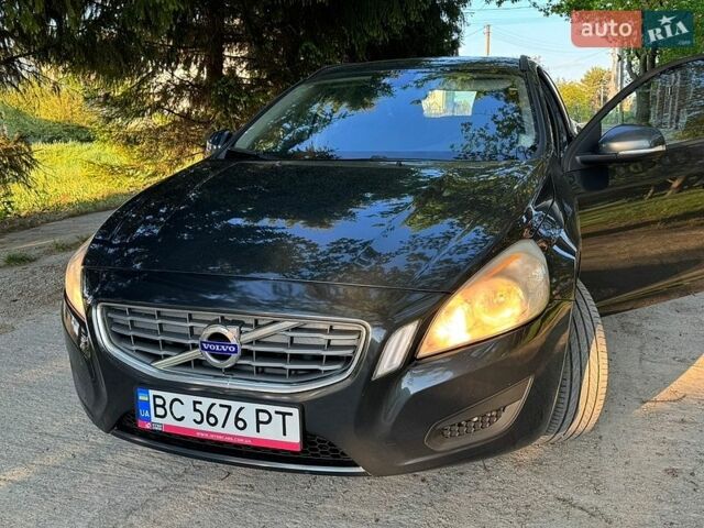 Черный Вольво B60, объемом двигателя 1.56 л и пробегом 332 тыс. км за 9600 $, фото 1 на Automoto.ua