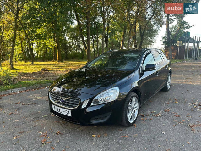 Чорний Вольво B60, об'ємом двигуна 1.6 л та пробігом 270 тис. км за 9800 $, фото 1 на Automoto.ua